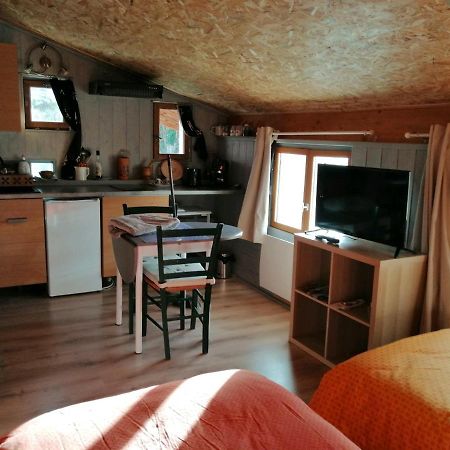 Les 2 Studios Independants Du Clos De L'Ange Rieux  Εξωτερικό φωτογραφία
